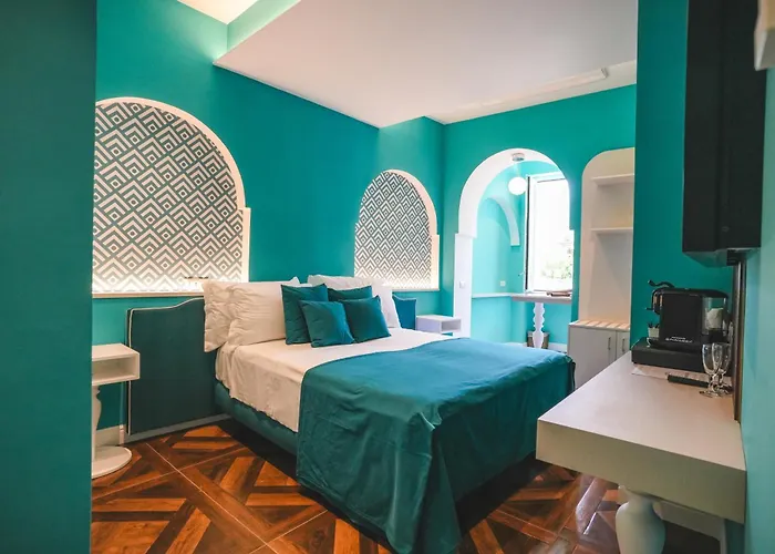 Cafe Latino Suites